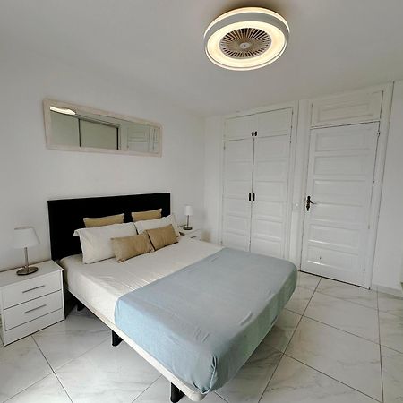Classbnb - 3 Apartments 50M From The Las Americas Promenade Арона Экстерьер фото