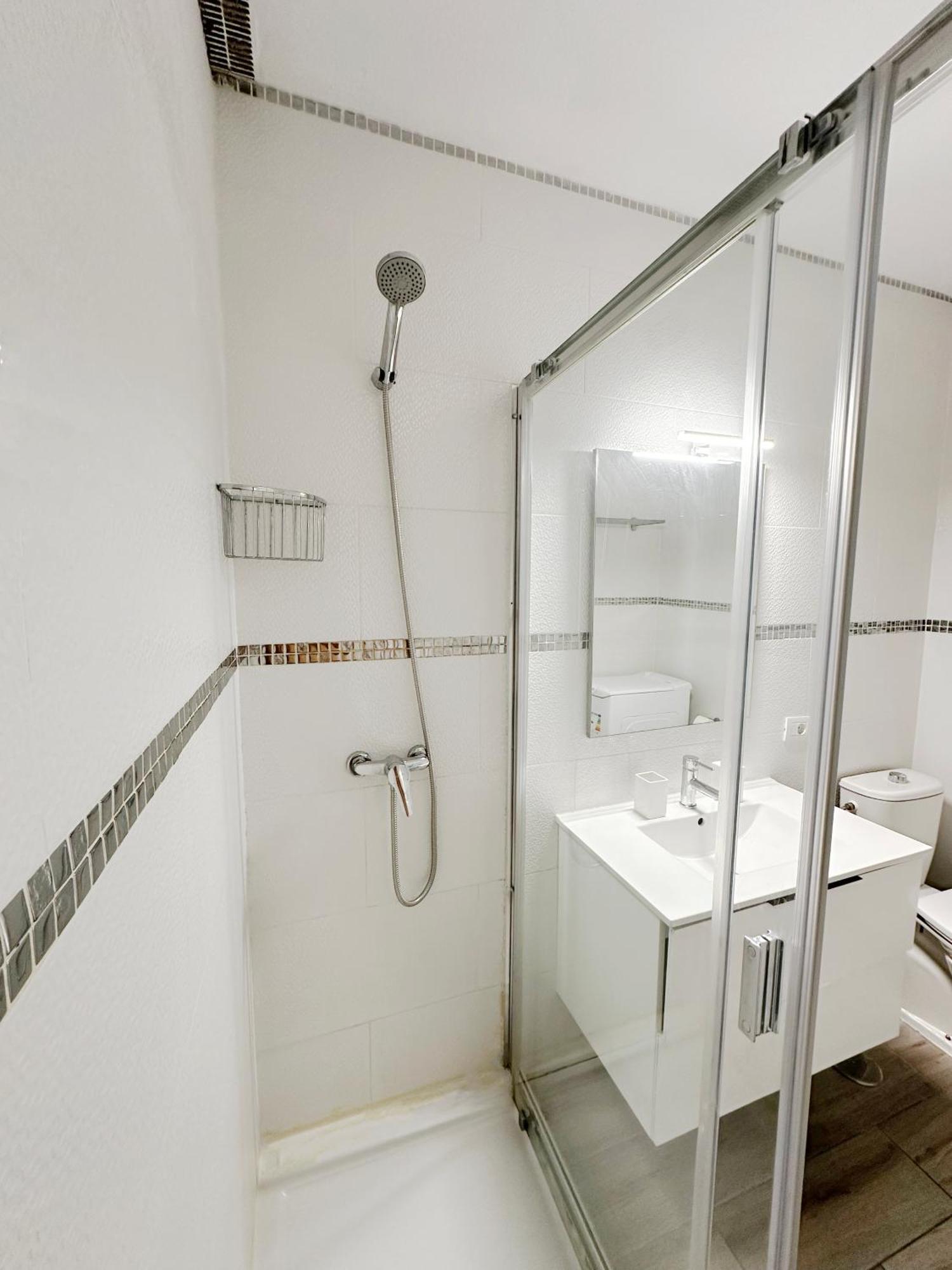 Classbnb - 3 Apartments 50M From The Las Americas Promenade Арона Экстерьер фото