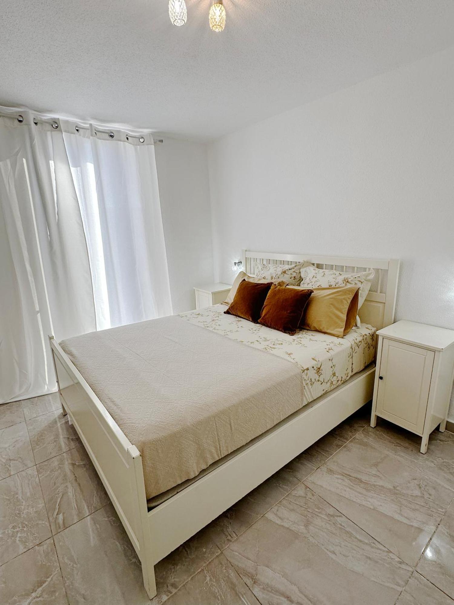Classbnb - 3 Apartments 50M From The Las Americas Promenade Арона Экстерьер фото